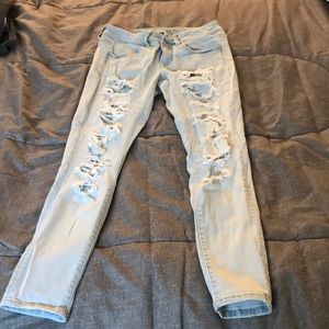 American Eagle light wash jeans